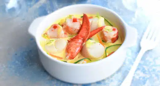 Cassolette de St Jacques et homard au champagne - 3254