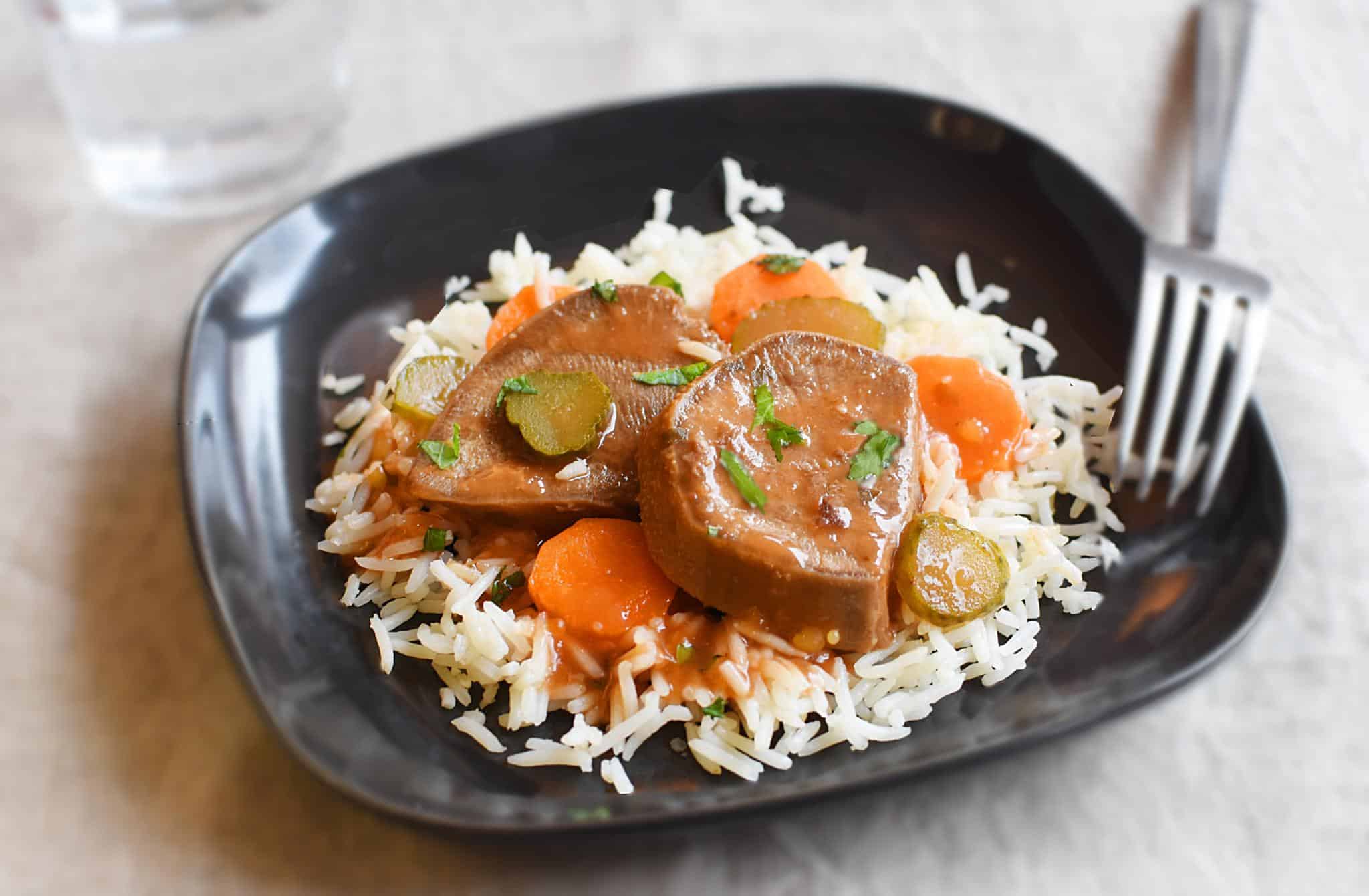 Langue de bœuf à la sauce tomate Primevere