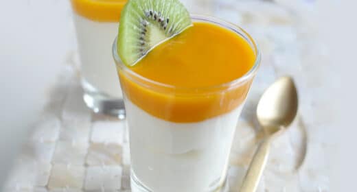 Mousse vanillée au coulis de mangue - 3004