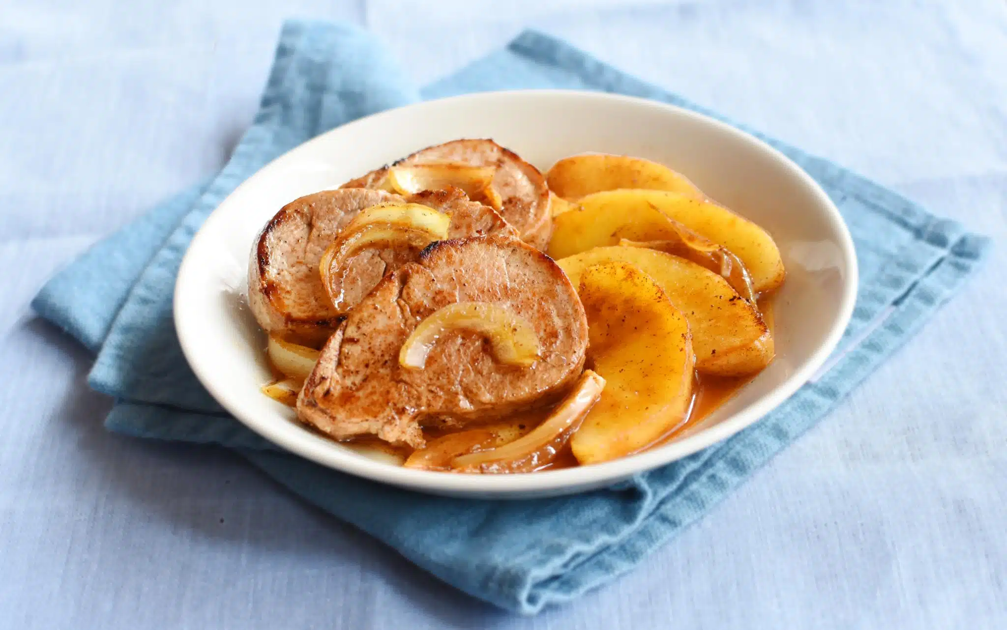 Filet mignon de porc aux pommes healthy - Recette Plat sain