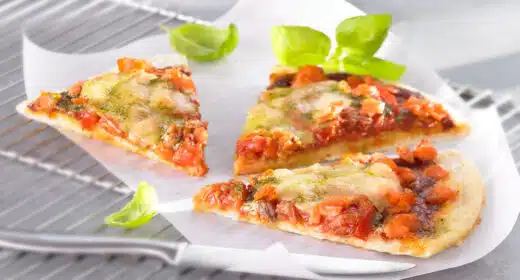 Pizza maison au saumon et pesto - 3062